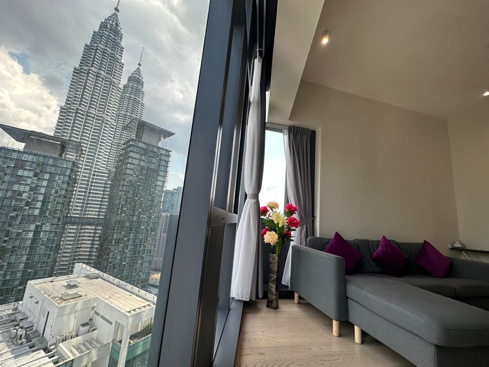 Star Klcc By Fzb * Kuala Lumpur